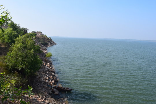 The Telaiya Dam on river Barakar Jhumri-Telaiya, Koderma, Jharkhand