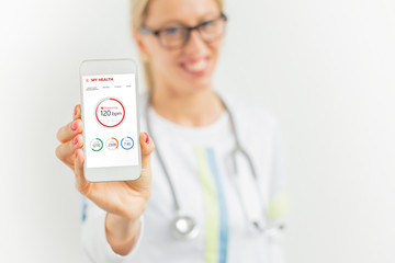Doctor suggesting to use health app