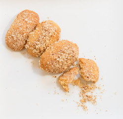 Christmas honey cakes with nuts