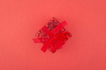 glitter red gift box