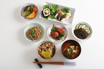 おいしそうな和風朝食
