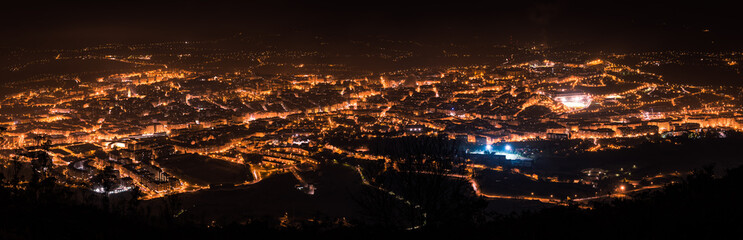 Night view of the city of Oviedo