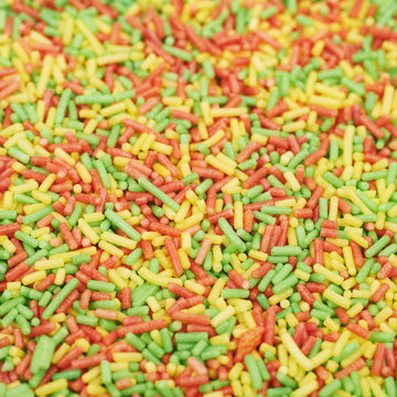 Surface coated with long sprinkles