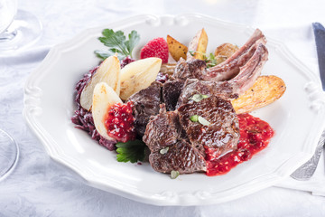 Hirschfleisch lammfleisch Wild Gericht.