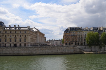 Paryż-nad Sekwaną/Paris-by the Seine river, France