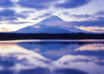朝の富士山