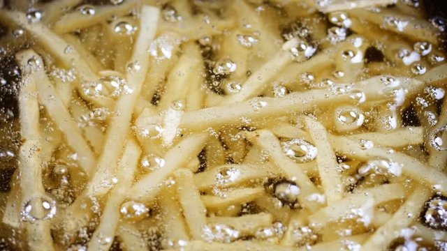 Cookinh French Fries