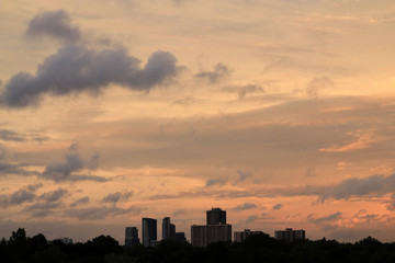 Fototapeta premium Sky and clouds at sunset/sunrise