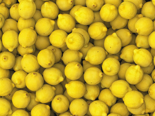 Pile of Lemons, Variation 2