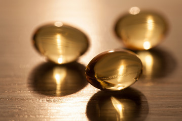 Capsules of a fish fat