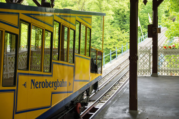 Nerobergbahn in Wiesbaden,Hessen - obrazy, fototapety, plakaty