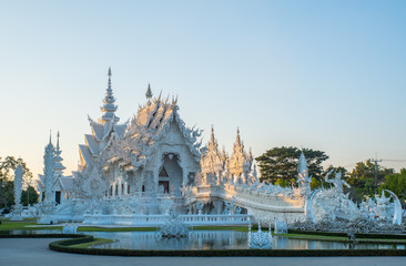 Fototapeta premium White temple (wat rong khun)