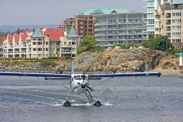 Seaplane taxiing in Victoria harbour