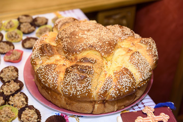 Domestic Orthodox cake to old customs