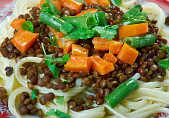 Puy lentil bolognese with pasta