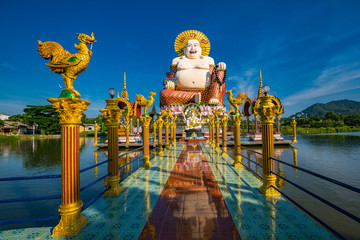 Wat Plai Laem - obrazy, fototapety, plakaty