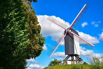 Moulin à vent de Bruges (Belgique)