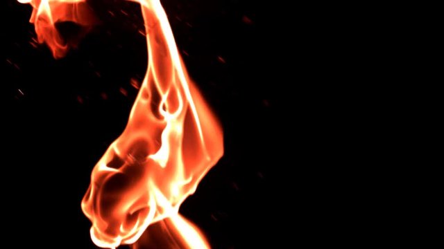 Feuerregen in Zeitlupe