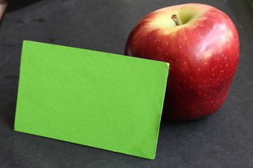apple photo with green sceen to wite message oe make video