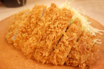 ロースカツ