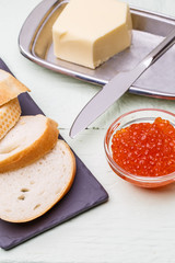 Picture of red caviar, baguette