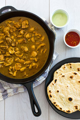 Chicken curry and naan