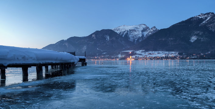 Abendstimmung am Wolfgangsee - Gefrorener See