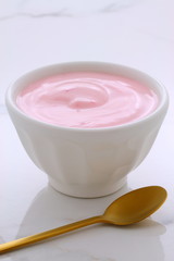 Berries french style yogurt