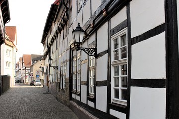 Editorial - An image of the old town of Hamelin - 17/01/29