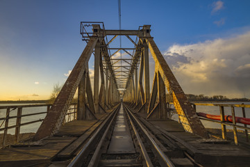 Fototapeta na wymiar old drawbridge railway bridge on the Odra River in Szczecin
