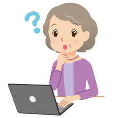 パソコン　シニア女性　高齢者　疑問