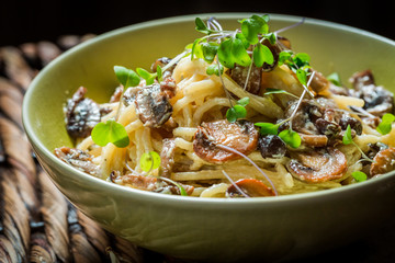 Creamy spaghetti with mushrooms parsley and mushrooms