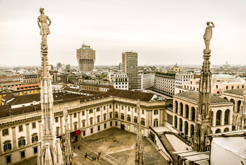 Fototapeta premium Milan, duomo aerial view from the top of the cathedral