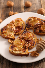 bread toast with goat cheese and honey