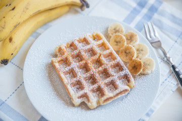 Waffeln mit Banane 