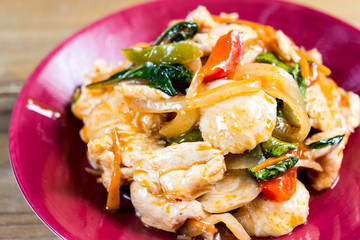 wok fried chicken stir fry with sweet peppers and chinese vegeta