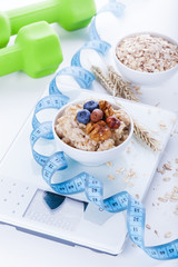 Electronic kitchen scale with healthy food