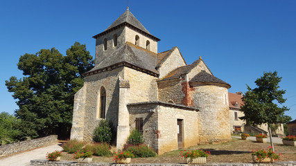 Fototapeta na wymiar Lot, Église romane