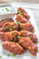 Fried chicken wings with blue cheese sauce