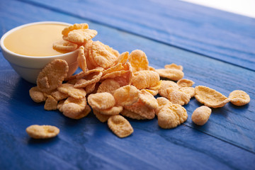 honey and corn flakes