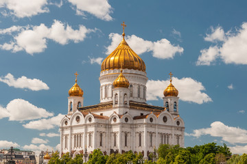 Fototapeta na wymiar The Cathedral of Christ the Saviour in Moscow