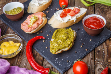 Photo of sandwiches with vegetables