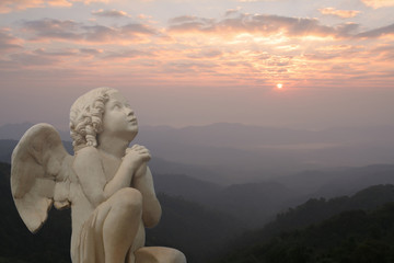 pri&egrave;re de l'ange au petit matin