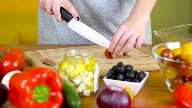 preparing fresh ceasar salad