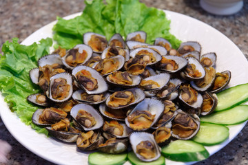 steamed clam with vegetable