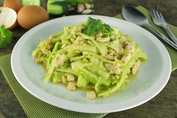 stir fried cucumber with chicken and eggs