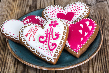 Holiday gift -imbirnye gingerbread with icing