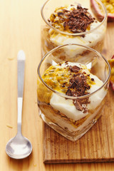 Passion fruit with musli