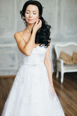  Portrait of the bride in the Studio.