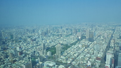 Fototapeta premium Skyline from above Tuntex skytower, 85 buidling